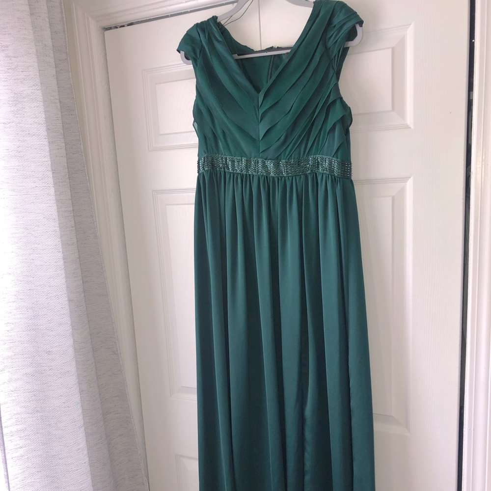 Green Formal Gown, size 12